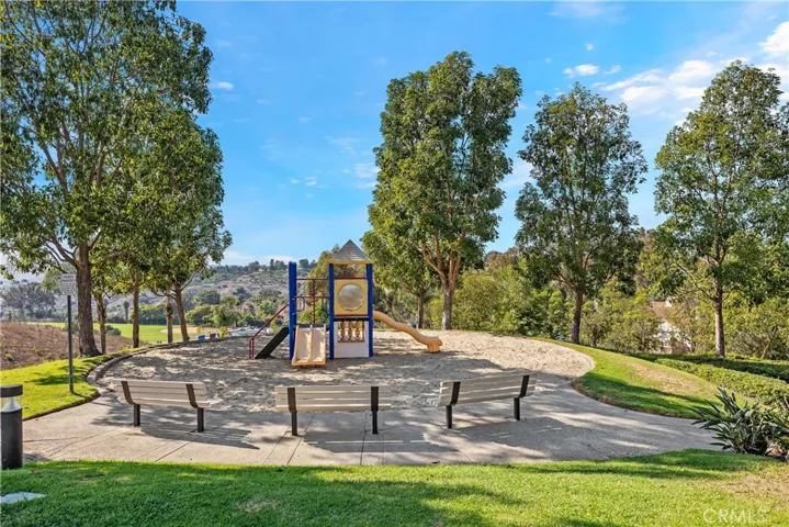 10 Sandy Cove 66, Laguna Niguel, California 92677