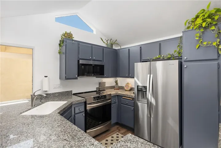10 Sandy Cove 66, Laguna Niguel, California 92677