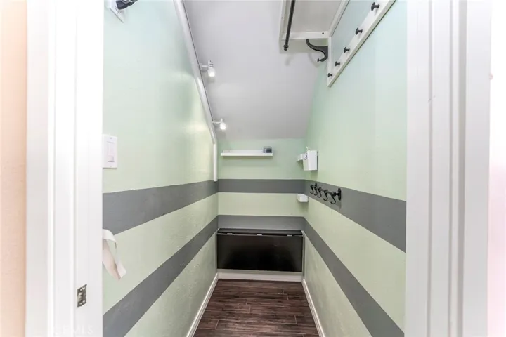 11 Segura 54, Irvine, California 92612