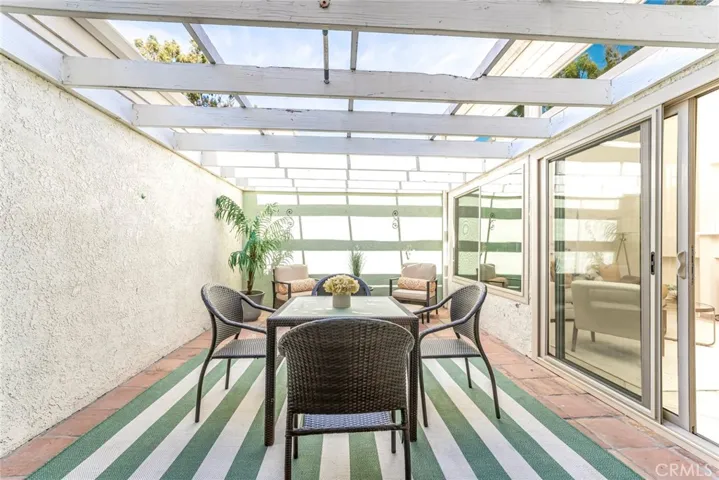 11 Segura 54, Irvine, California 92612