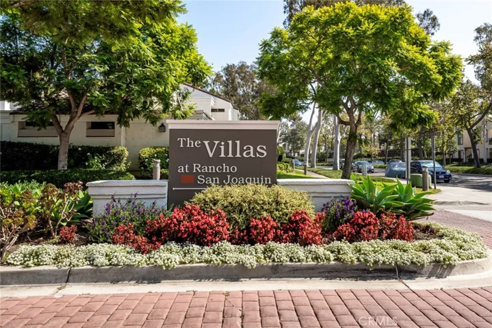 11 Segura 54, Irvine, California 92612