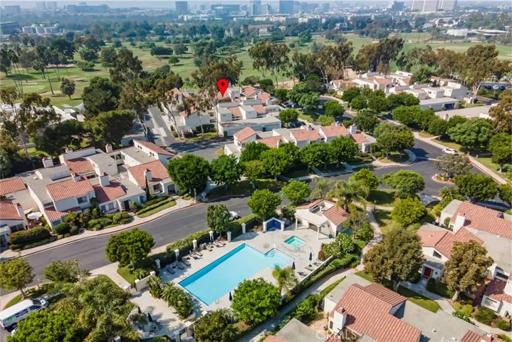 11 Segura 54, Irvine, California 92612