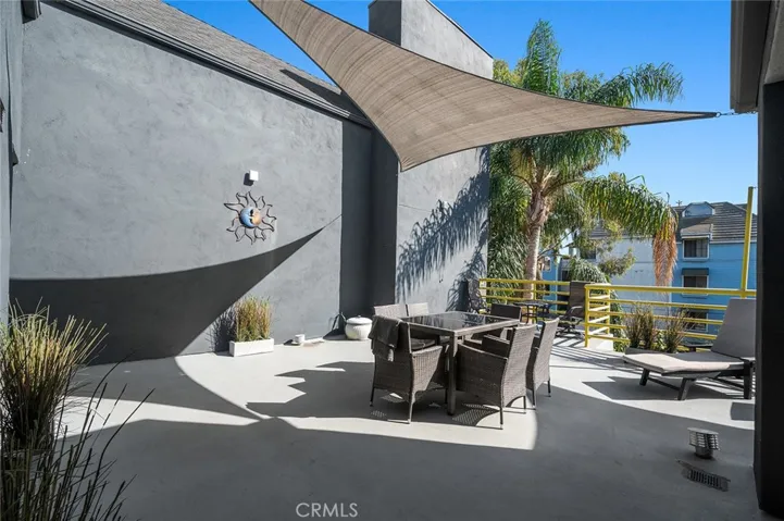 707 W 4th Street 1, Long Beach, California 90802