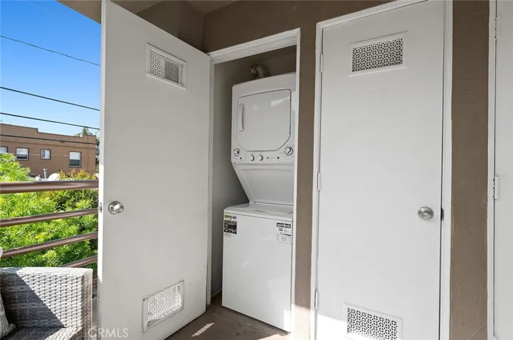 707 W 4th Street 1, Long Beach, California 90802