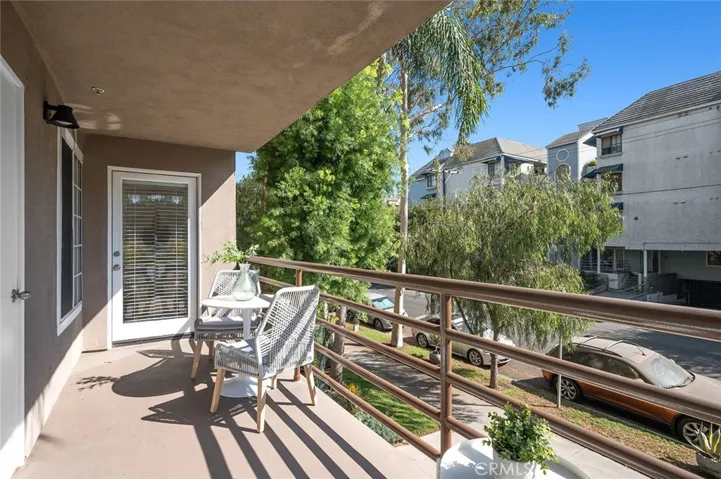 707 W 4th Street 1, Long Beach, California 90802