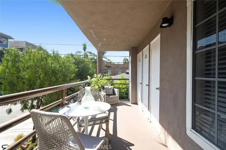 707 W 4th Street 1, Long Beach, California 90802