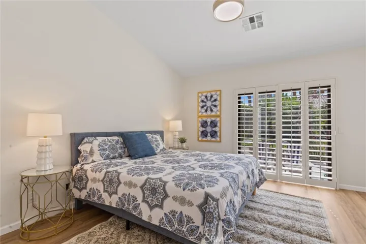 605 Woodcrest Lane E, Palm Desert, California 92260