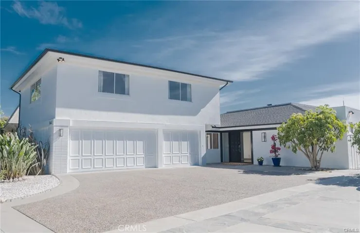 1641 Bayside Drive, Newport Beach, California 92625