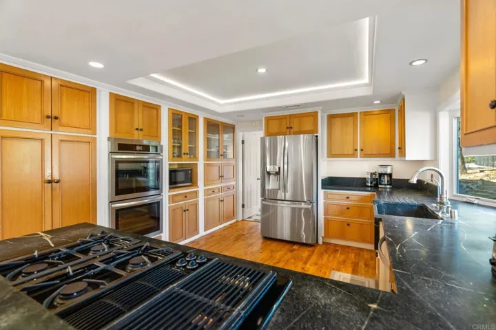 1322 Hamilton Lane, Escondido, California 92029
