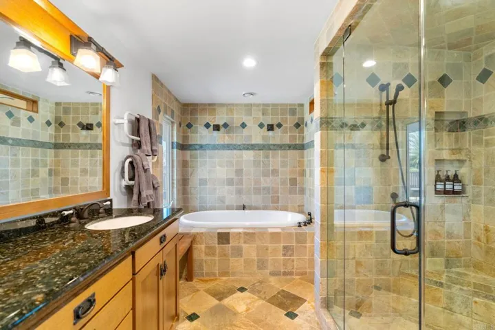 1322 Hamilton Lane, Escondido, California 92029