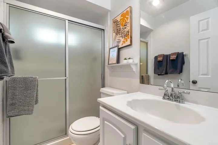 1322 Hamilton Lane, Escondido, California 92029