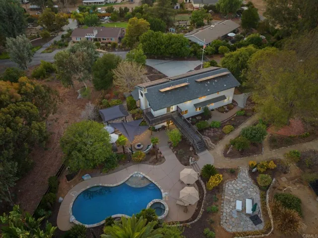 1322 Hamilton Lane, Escondido, California 92029