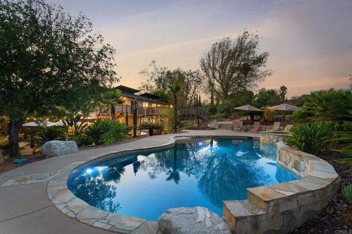 1322 Hamilton Lane, Escondido, California 92029