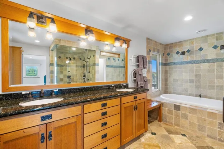 1322 Hamilton Lane, Escondido, California 92029