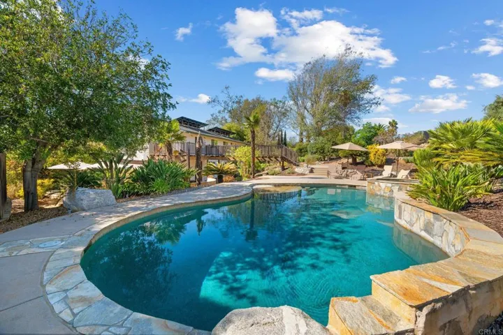 1322 Hamilton Lane, Escondido, California 92029
