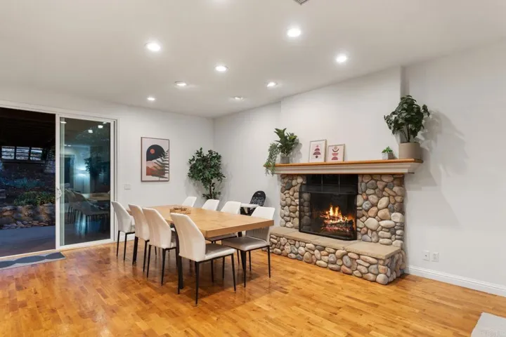 1322 Hamilton Lane, Escondido, California 92029