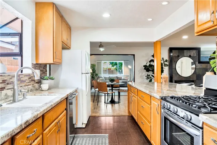 6002 San Lorenzo Drive, Buena Park, California 90620