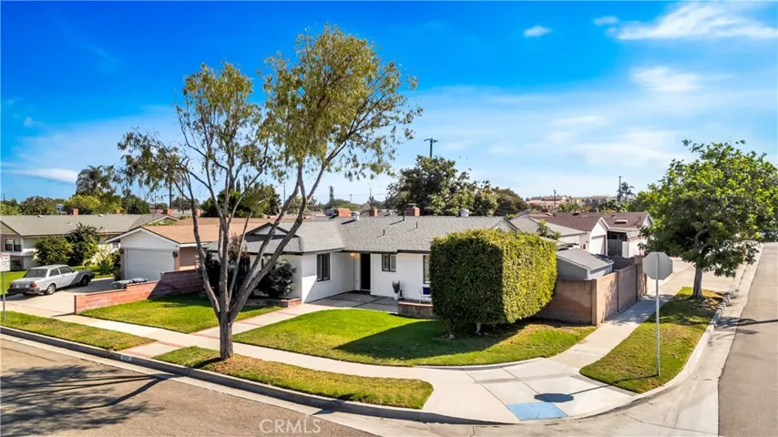 6002 San Lorenzo Drive, Buena Park, California 90620