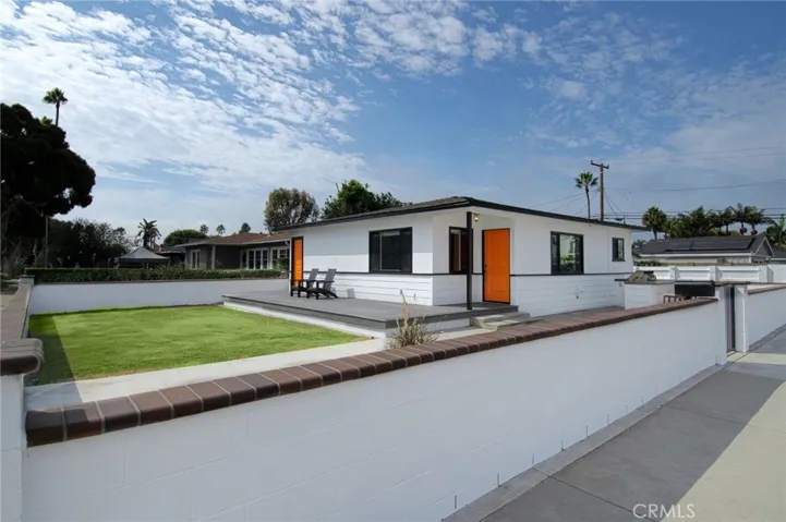 1745 Lake Street, Huntington Beach, California 92648