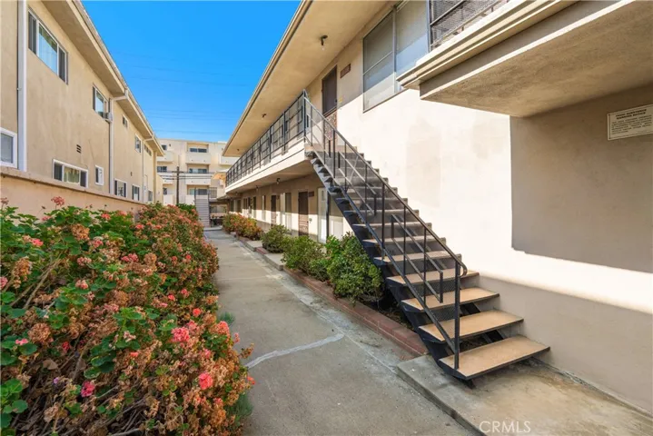 1249 S Westgate Avenue, Los Angeles, California 90025