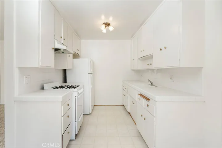 1249 S Westgate Avenue, Los Angeles, California 90025