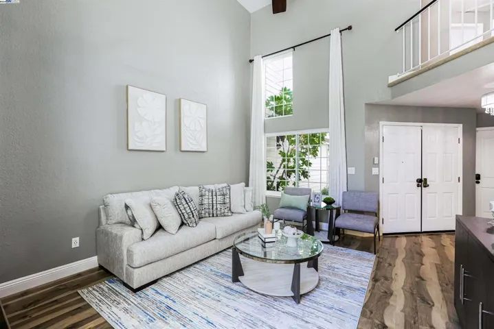 7409 Rolling Hills Cir, Dublin, California 94568
