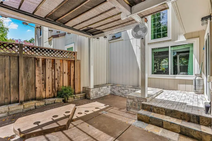 7409 Rolling Hills Cir, Dublin, California 94568