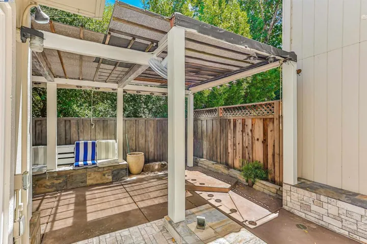 7409 Rolling Hills Cir, Dublin, California 94568