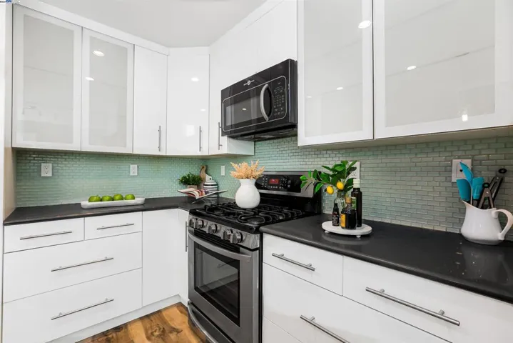 7409 Rolling Hills Cir, Dublin, California 94568