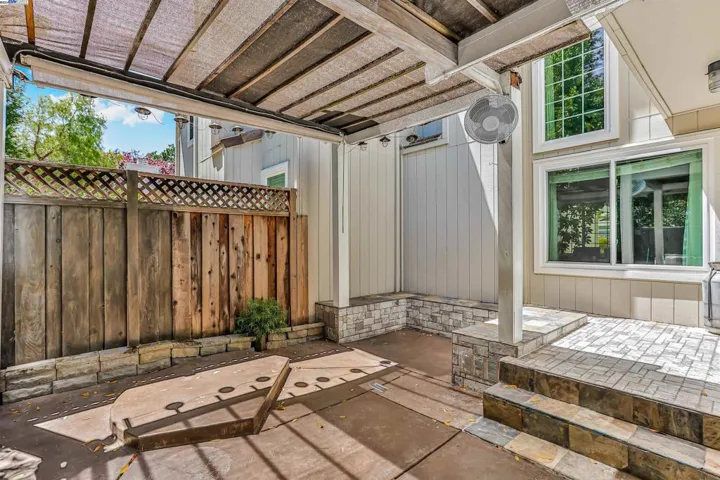 7409 Rolling Hills Cir, Dublin, California 94568