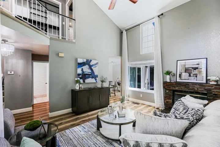 7409 Rolling Hills Cir, Dublin, California 94568