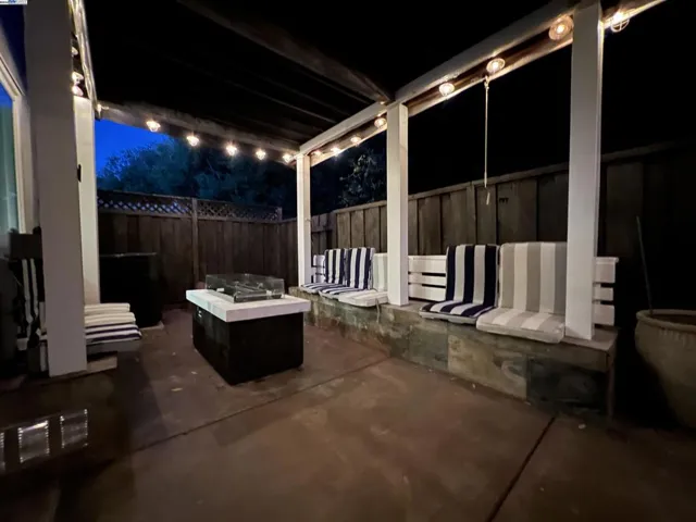 7409 Rolling Hills Cir, Dublin, California 94568