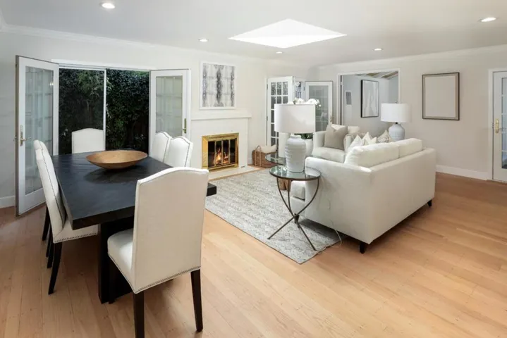 284 Langton Avenue, Los Altos, California 94022