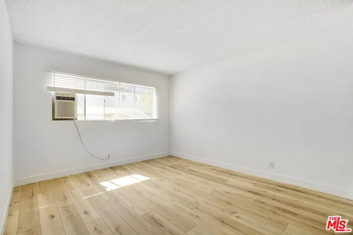9000 Clifton Way 6, Beverly Hills, California 90211