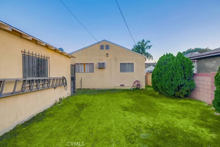5767 Mckinley Avenue, South Gate, California 90280