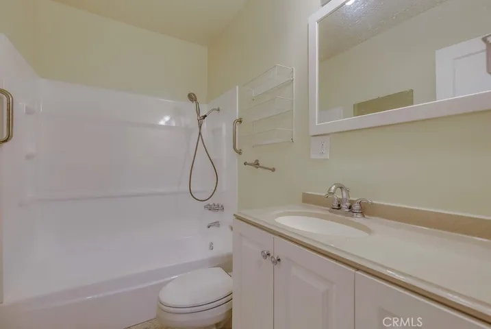 5767 Mckinley Avenue, South Gate, California 90280