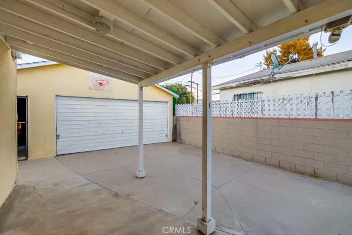5767 Mckinley Avenue, South Gate, California 90280