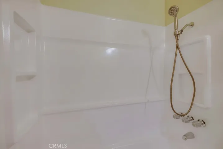 5767 Mckinley Avenue, South Gate, California 90280