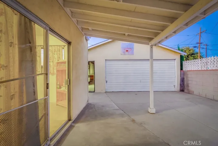 5767 Mckinley Avenue, South Gate, California 90280