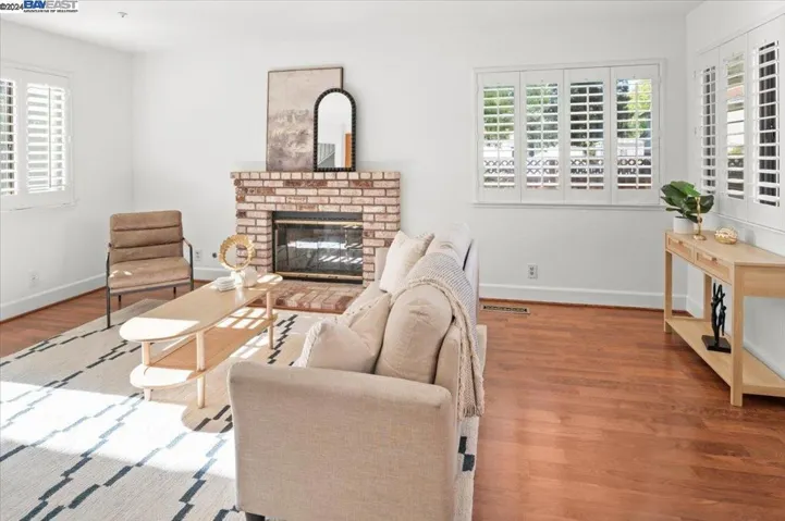 377 Charlotte Cmn, Livermore, California 94550