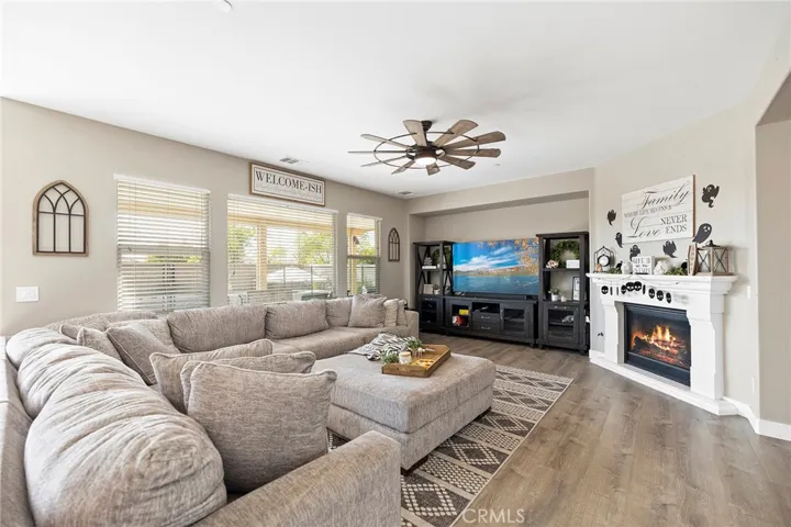 32331 Clear Springs Drive, Winchester, California 92596