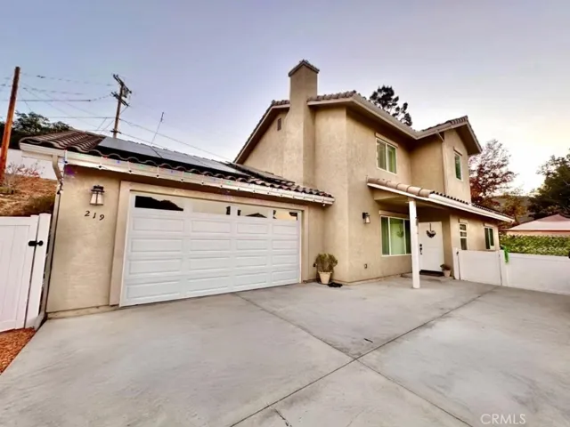 219 Frances Drive, El Cajon, California 92019