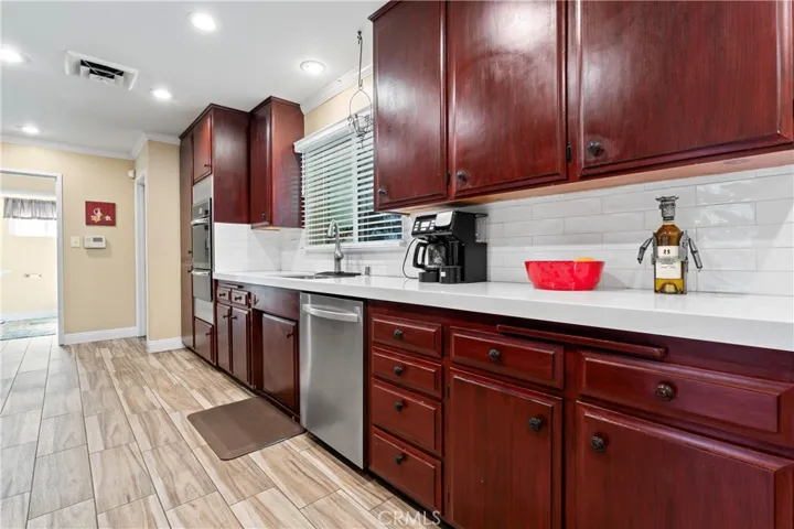 5230 Falkirk Avenue, Riverside, California 92506