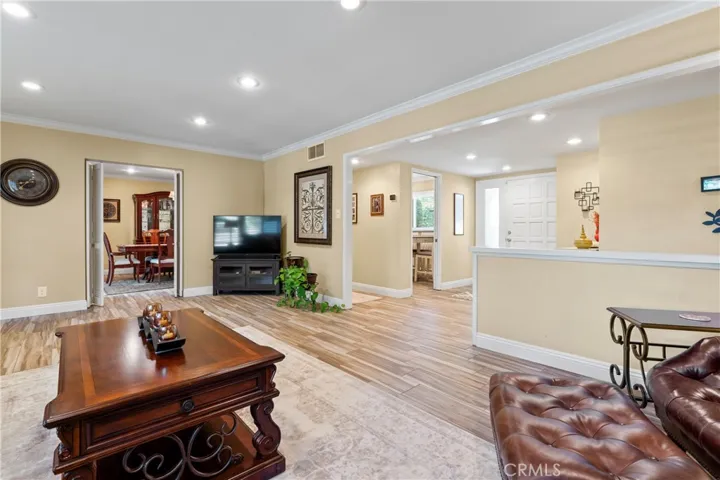 5230 Falkirk Avenue, Riverside, California 92506