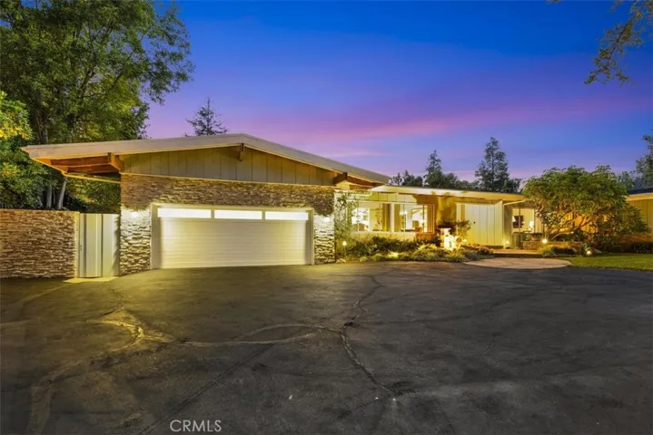 4735 Viviana Drive, Tarzana, California 91356