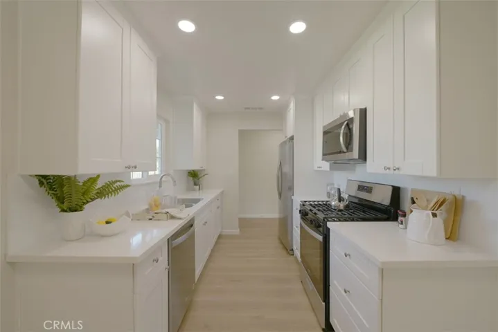 269 N Idyllwild Avenue, Rialto, California 92376