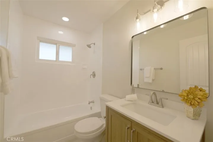 269 N Idyllwild Avenue, Rialto, California 92376