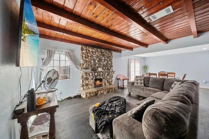 27313 Peach Street, Perris, California 92570