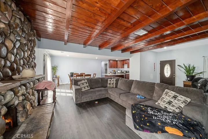 27313 Peach Street, Perris, California 92570