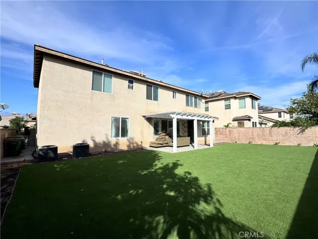 6274 Arcadia Street, Eastvale, California 92880